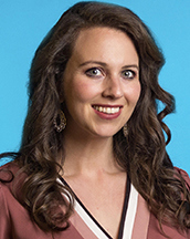 Headshot of Elizabeth Ellent